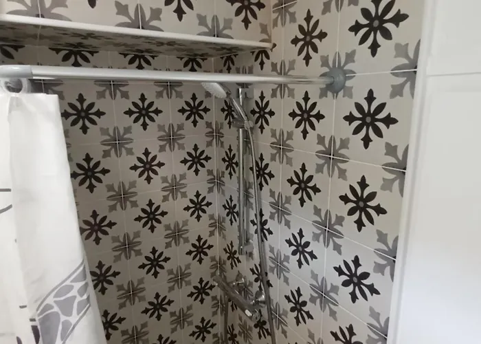 Leo Appart hôtel 3*